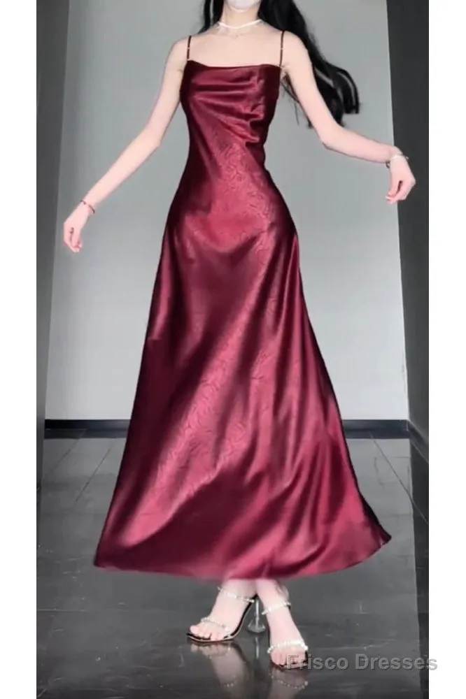 Chic Sheath Spaghetti Straps Christmas Dress Burgundy Prom Dresses Birthday Outfits